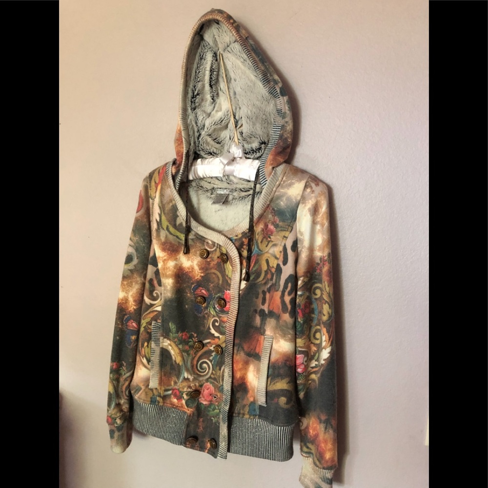 Alberto Makali Fuzzy Hooded Sweater. M